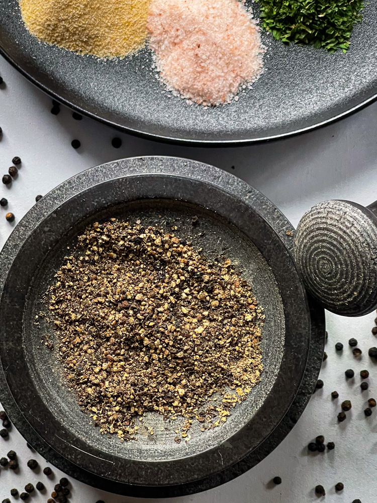 The Easiest Homemade Complete Seasoning Mix